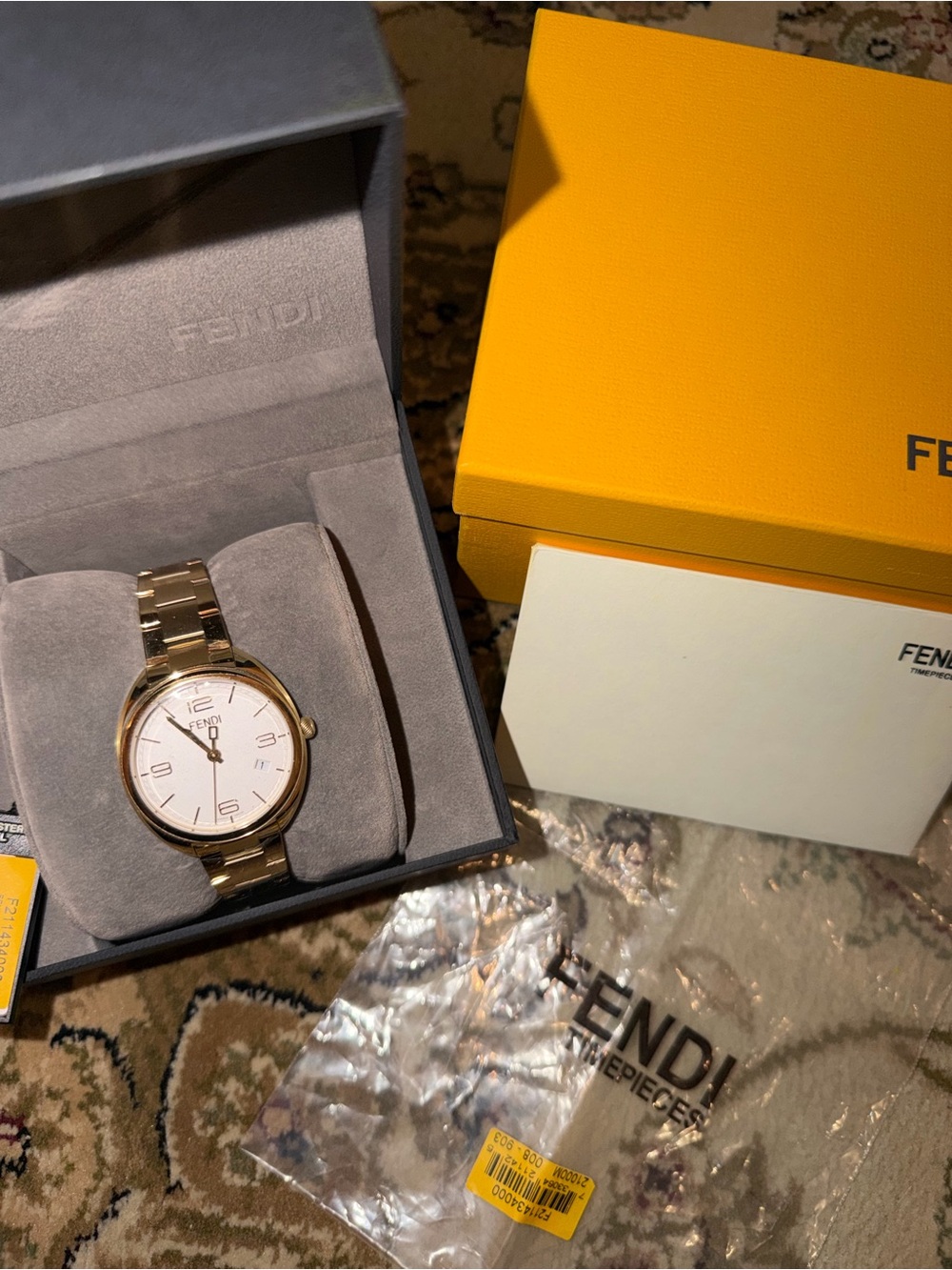 NWT & BOX FENDI Women’s Momento Watch